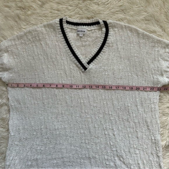 Superdown x Revolve Sweater Long Sleeve V Neck Knit White Black M - Picture 9 of 12
